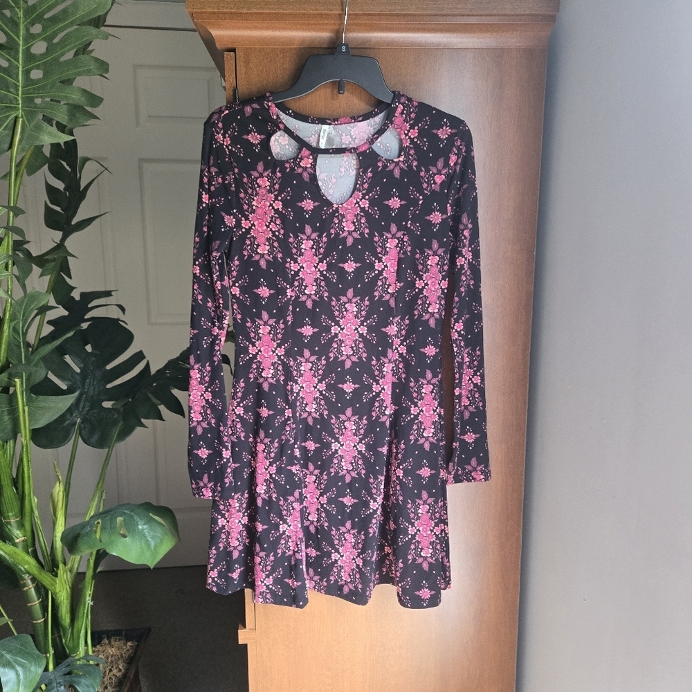 Mudd Floral Long Sleeve Mini Dress